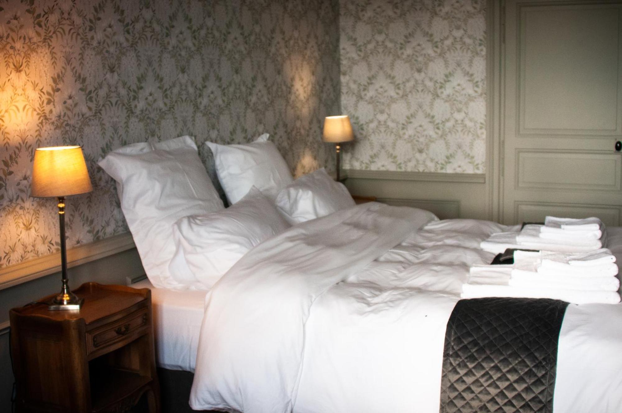 Domaine De La Briouse Bed and Breakfast Sanxay Eksteriør billede
