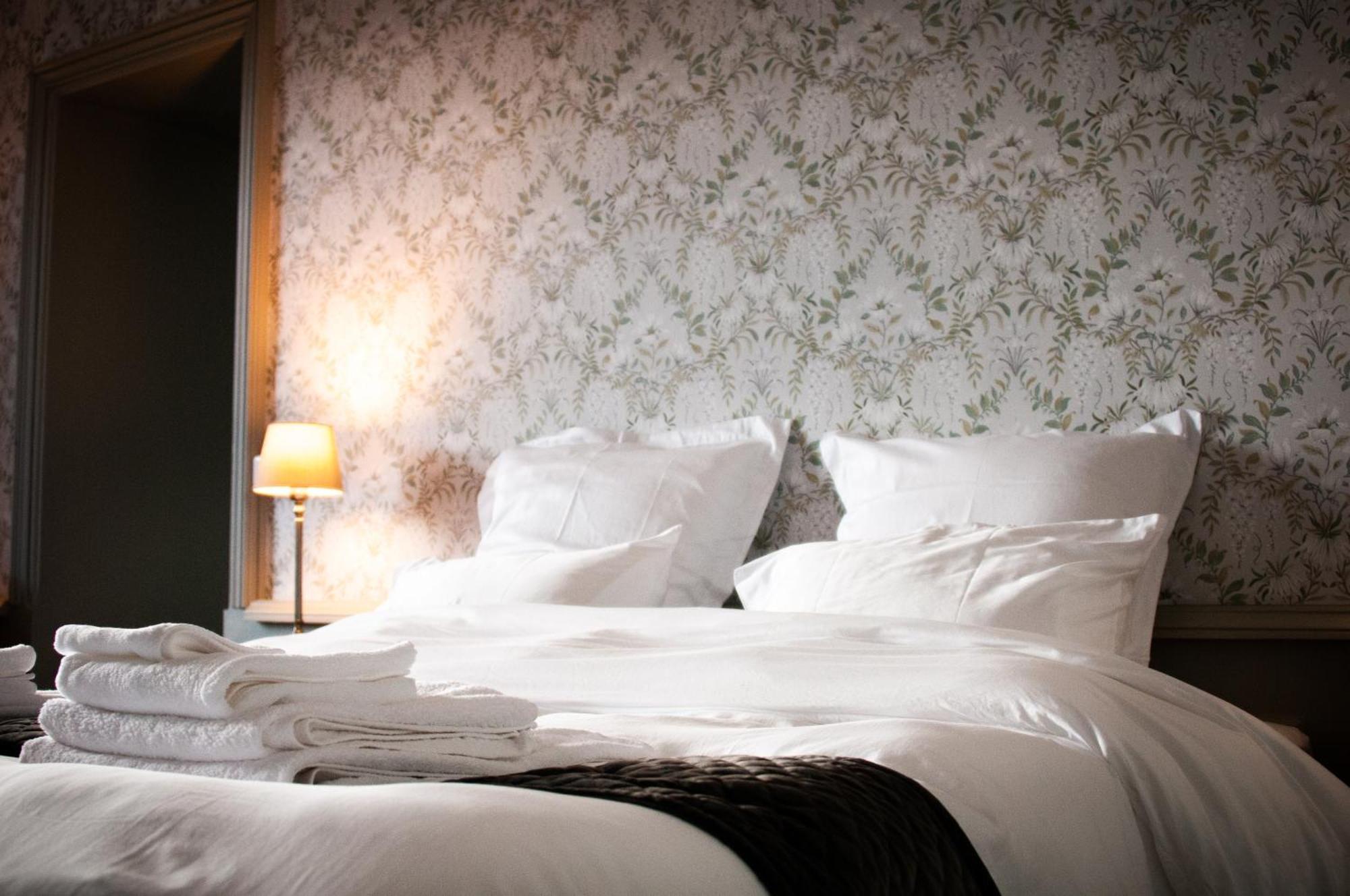 Domaine De La Briouse Bed and Breakfast Sanxay Eksteriør billede